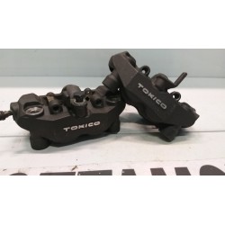 Front brake calipers suzuki...