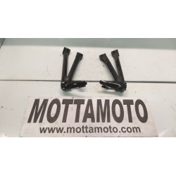 Black rear footrests suzuki...